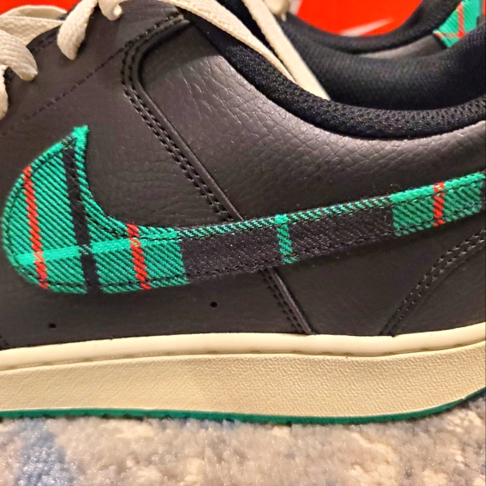 Nike Court Vision Low Black With Green Plaid Swoosh Model FD0321 010 - Picture 2 of 8